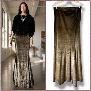 Urban Outfitter Silence + Noise Metallic Gold Velvet Sparkly Maxi Skirt